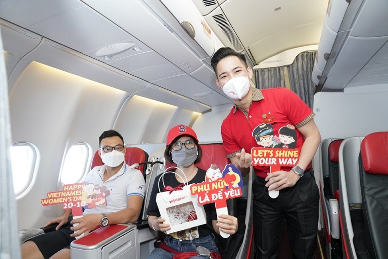 Khách hàng đánh giá Vietjet Air cao về các dịch vụ khuyến mãi trong các dịp lễ, Tết.